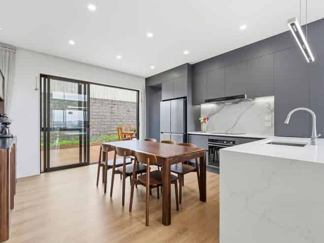 14 Cavalli Road, Long Bay