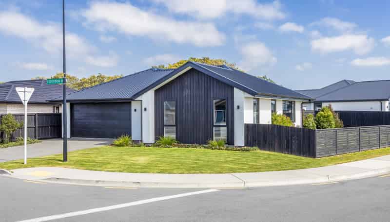 8 Oakleigh Street, Woodend