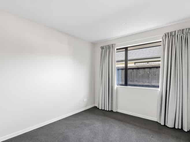 8 Oakleigh Street, Woodend