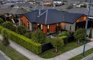 8 Turvey Street, Pegasus