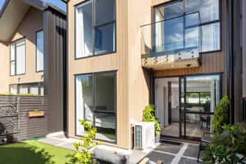 9 He Ana Way, Mount Albert