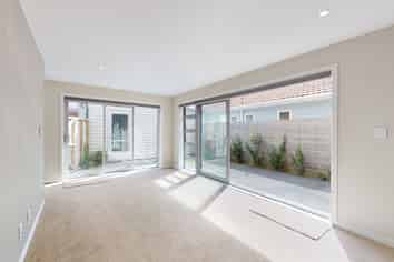 101B Waiwhetu Road, Waterloo