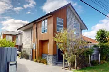 101B Waiwhetu Road, Waterloo