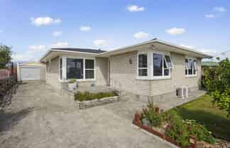 132 Weraroa Road, Levin