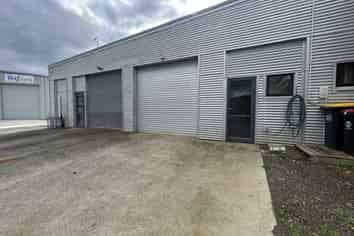 Smart, Practical Trade Workspace- For Lease