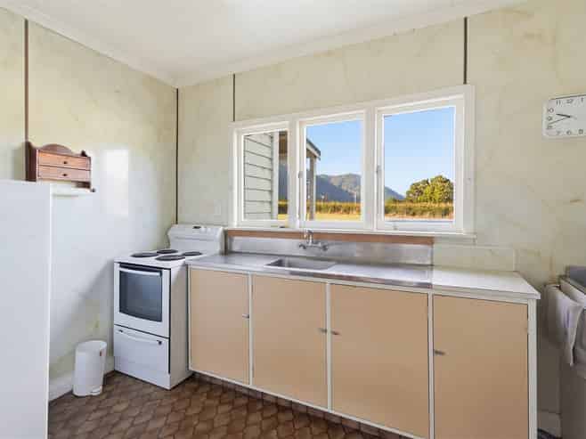 166 East Takaka Road, East Takaka