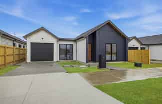 52 Whangamaire Rise, Karaka