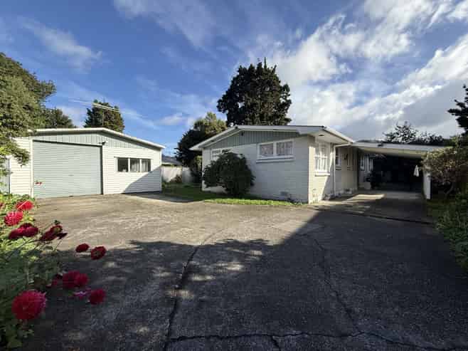 26 Riversdale Road, Clouston Park