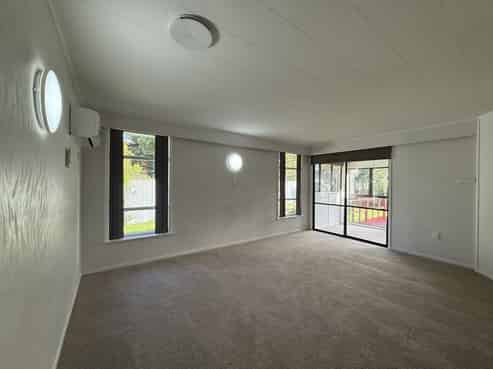 26 Riversdale Road, Clouston Park