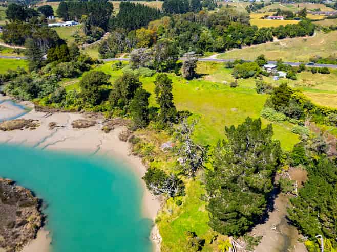 65 State Highway 3, Urenui