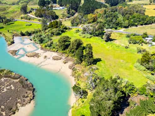 65 State Highway 3, Urenui
