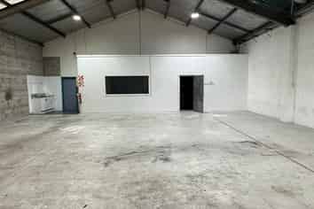 Affordable 200sqm Industrial - Otahuhu