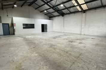 Affordable 200sqm Industrial - Otahuhu
