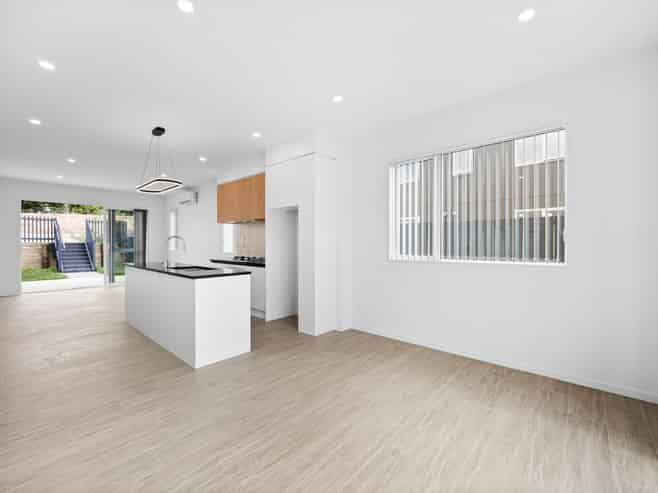 6 Taiheru Road, Karaka