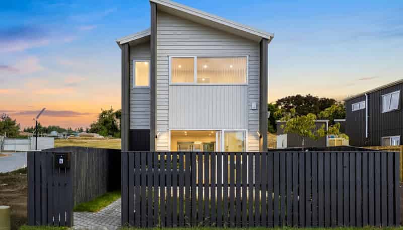 6 Taiheru Road, Karaka