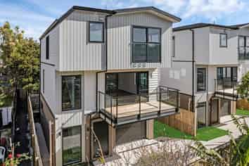 Auckland - Address withheld