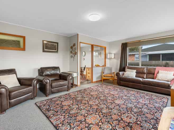 5 Tudor Lane, Mosgiel