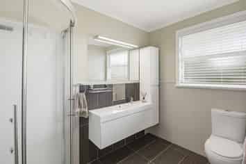 28 Marlborough Street, Levin