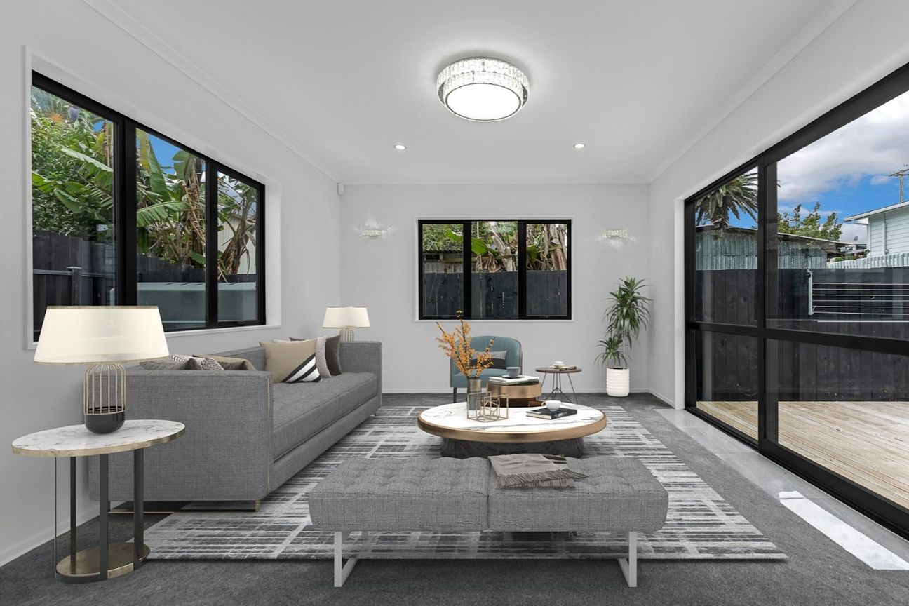 Standalone Beauty – Must Be Sold
Offers Over $800,000 | Brand New | Private & Secure Living - Widok 2