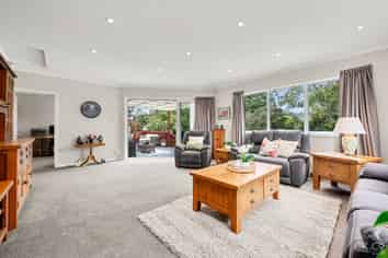 144 Riverside Drive, Waiwhetu