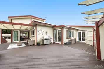 144 Riverside Drive, Waiwhetu