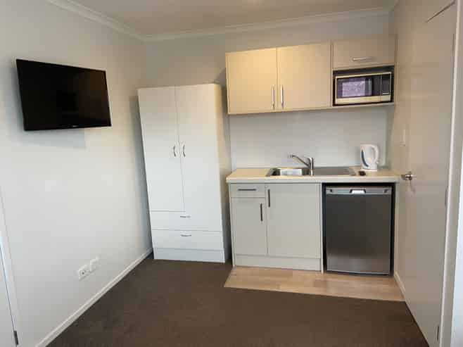 1/2 Rm A Palmerston Street, Hamilton Central