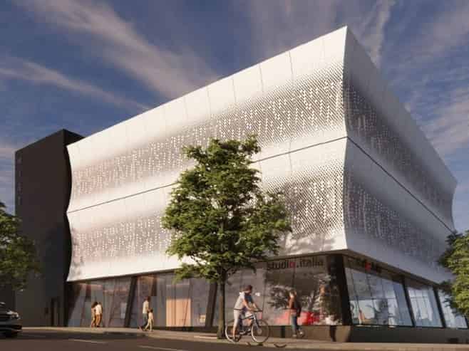 Corner Showroom in Vehicle Retail Zone