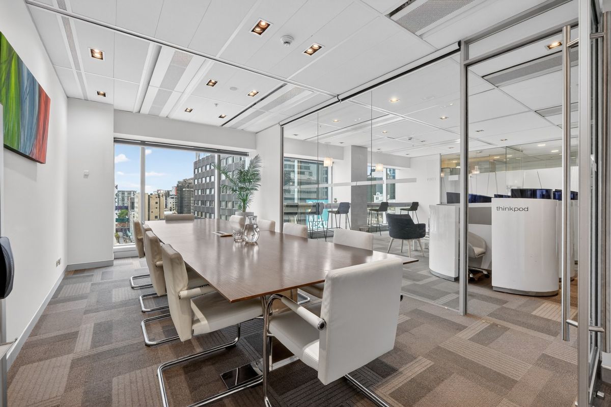 Fully Serviced Office in Commercial Bay