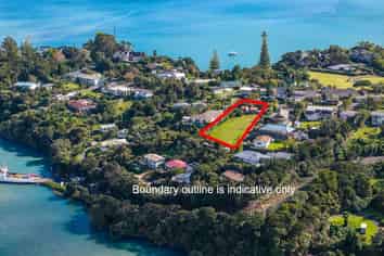 21 Okiato Road, Russell