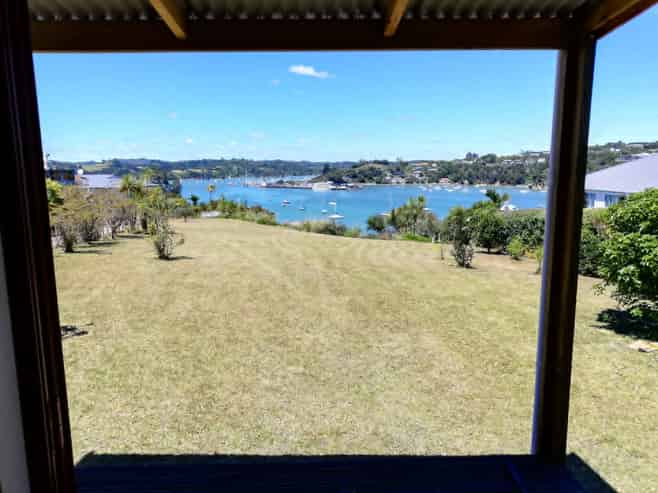 21 Okiato Point Road, Russell