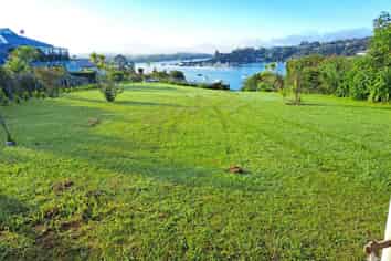 21 Okiato Road, Russell