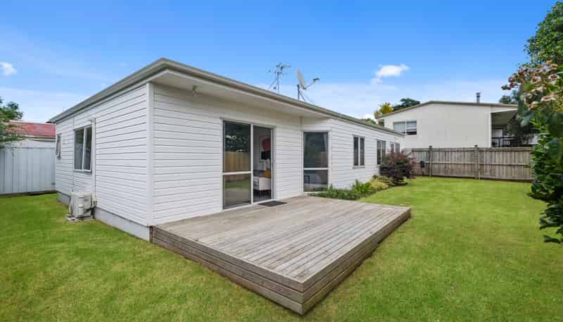 2/3 Wellesley Road, Mangere Bridge