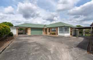 6 Ada Place, Fairview Downs