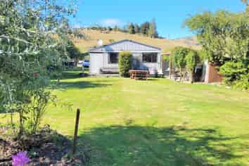 13 Scotswood Street, Waikaia