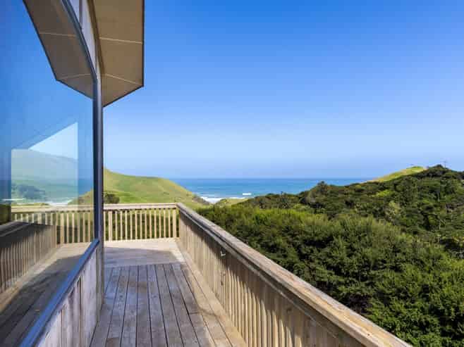 1574 Whaanga Road, Raglan