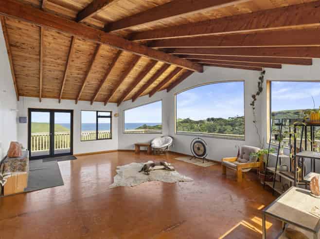 1574 Whaanga Road, Raglan