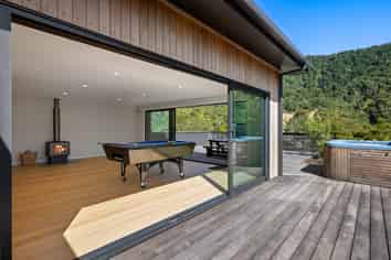 30 and 32 Matai Street, Tennyson Inlet