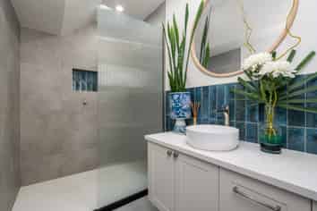 2/22 Exeter Street, Merivale