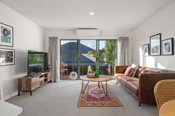 2/22 Exeter Street, Merivale