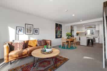 2/22 Exeter Street, Merivale