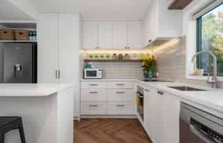 2/22 Exeter Street, Merivale