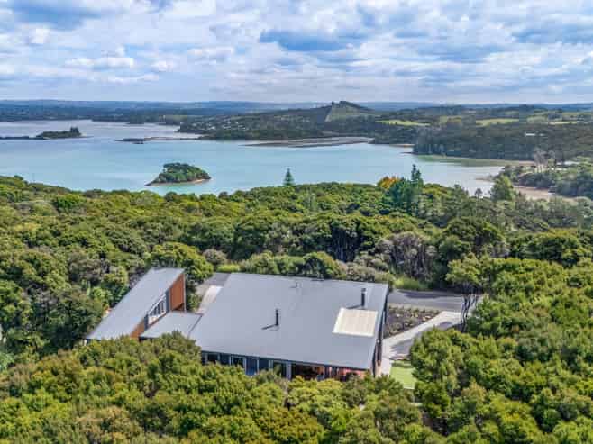 3 Bush Point Road, Kerikeri