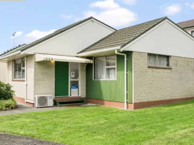 1/11 Thornton Road, Milford