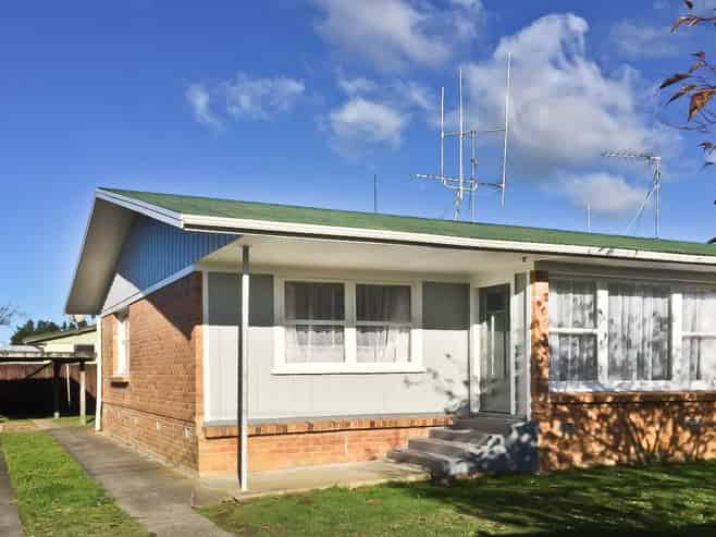 56b Nevada Road, Silverdale