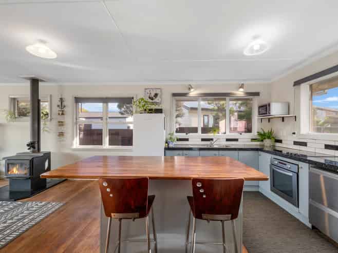 34 Anglesea Street, Renwick