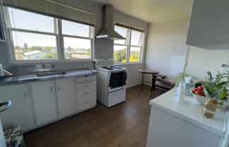 2/85 Panorama Road, Mount Wellington