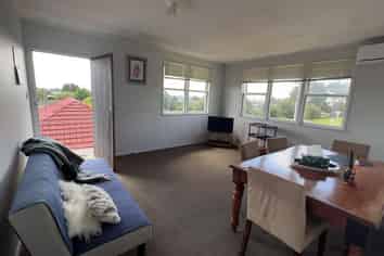 2/85 Panorama Road, Mount Wellington