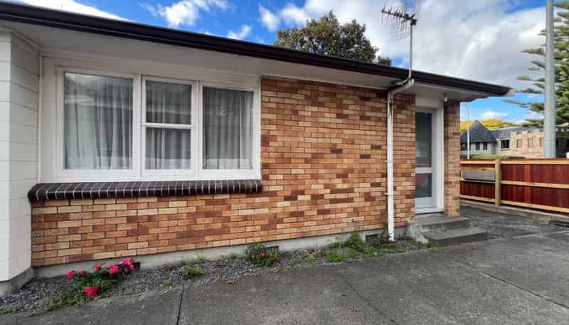 1/123 Fitzherbert Avenue, West End