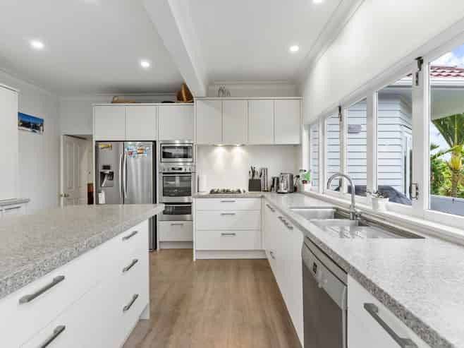 825 Riddell Road, St Heliers