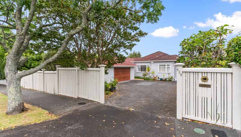 825 Riddell Road, St Heliers